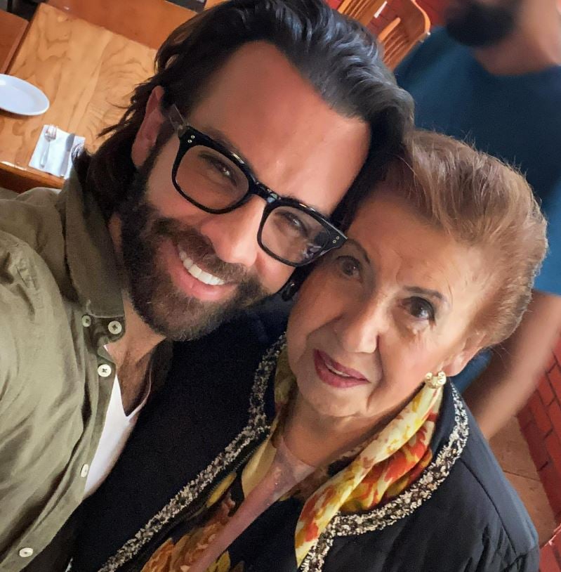 Diego de Erice with his grandmother
