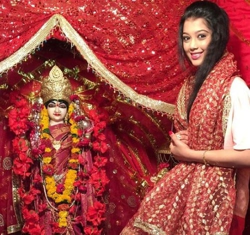 Digangana Suryavanshi during a religious event