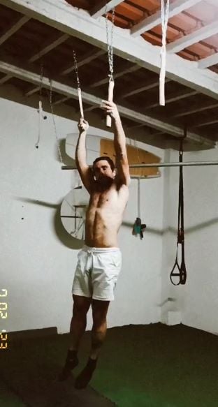 Dinis Almeida working out at the gym