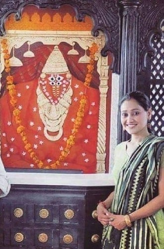 Disha Vakani in a temple