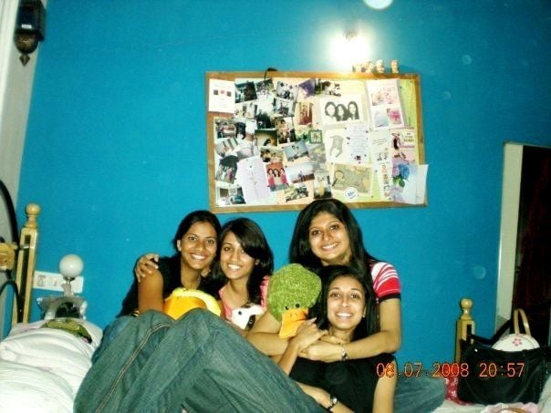 Divya Gokulnath (Centre) During Her College Days
