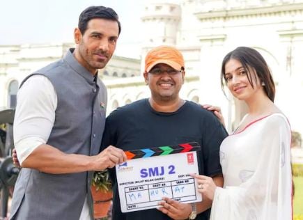 Divya Khosla Kumar during the shooting of Satyameva Jayate 2