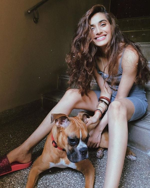 Divyansha Kaushik with her pet Captain