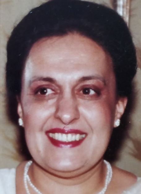 Dolly Ahluwalia