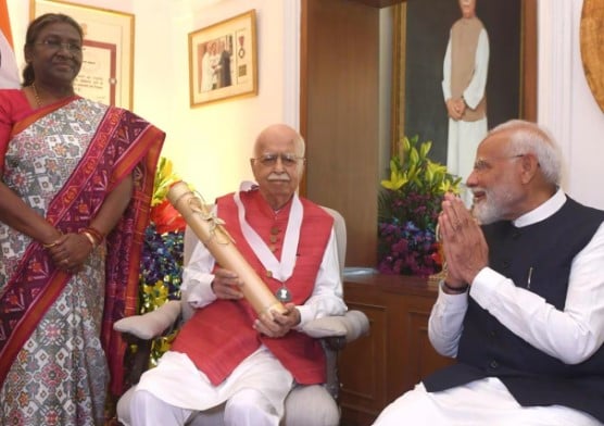 Draupadi Murmu while conferring Bharat Ratna on ex-deputy PM L K Advani