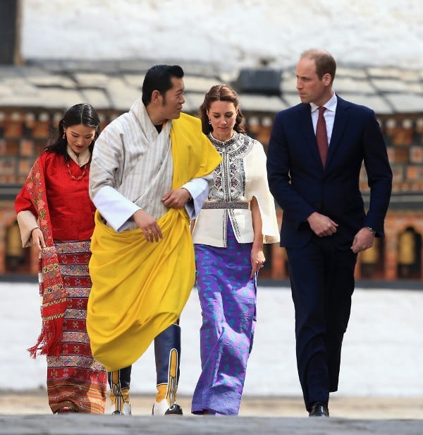Duke &amp; Duchess of Cambridge with the King &amp; Queen of Bhutan on their royal visit to Bhutan