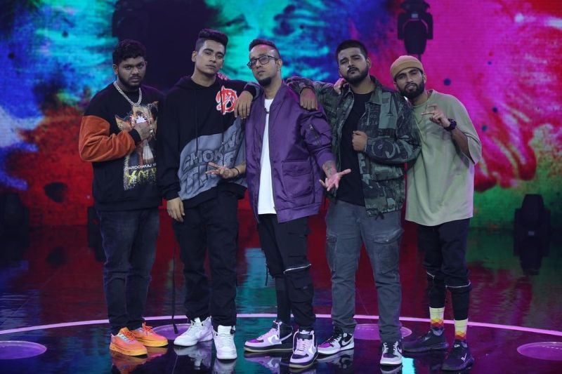 EPR Iyer, along with his squad