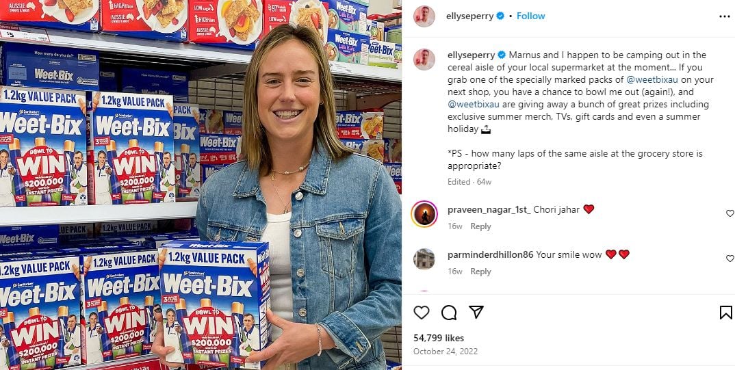 Ellysy Perry promoting Weet Bix on Instagram