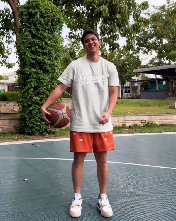 Emilio Daez while playing basketball