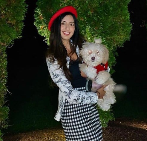Esha Verma posing with her pet