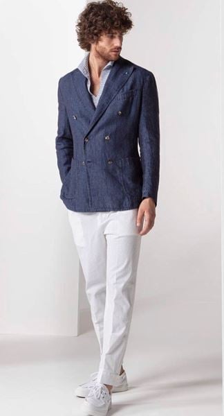 Fabrizio Mileto during a modelling photoshoot