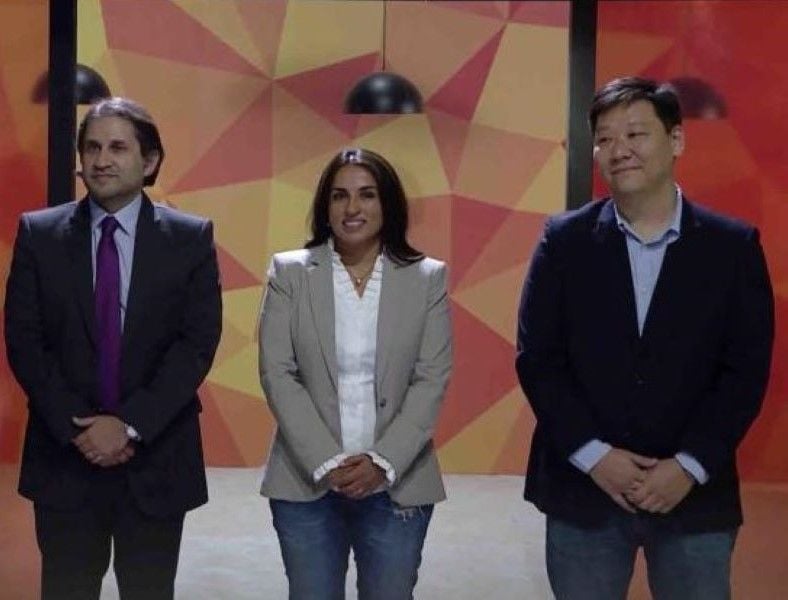 Faisal Aftab with the fellow judges of Uber Pitch Deck