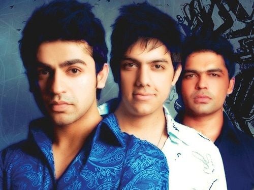 Farhan Saeed with the members of Jal music band