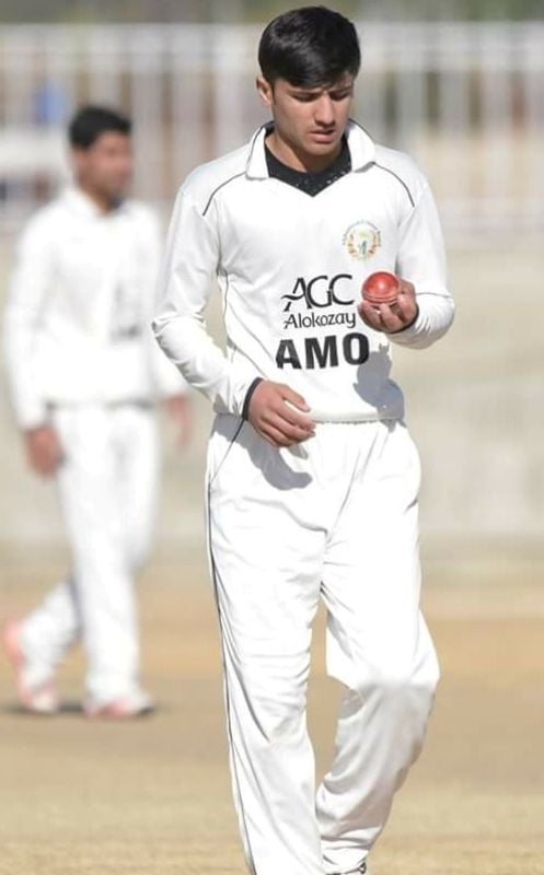 Fazalhaq Farooqi during his first-class debut
