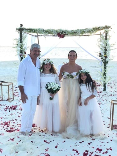 Federica Cappelletti with Paolo Rossi and their daughters, Maria and Sofia