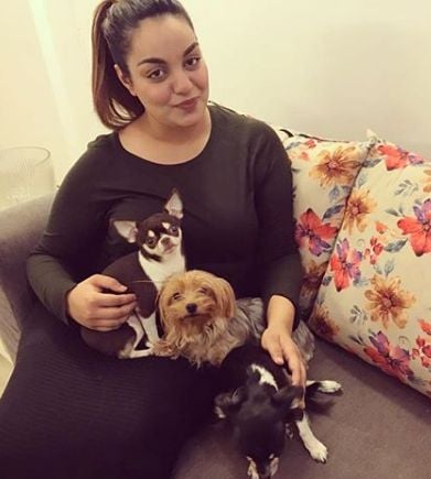 Fizah Khan- Dog Lover