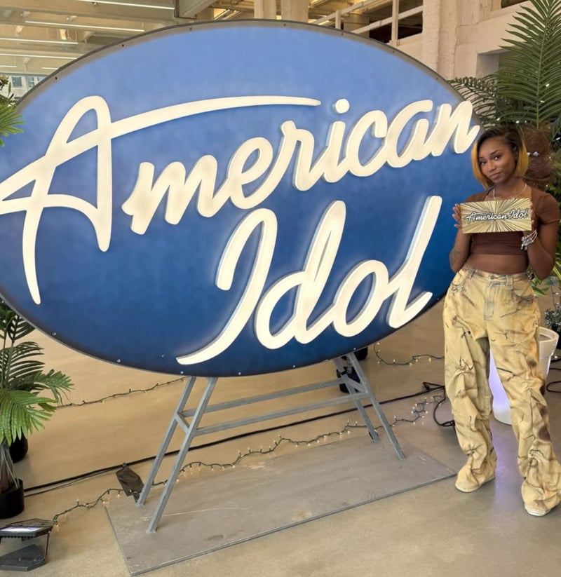 Gabby Samone with her American Idol Season 23 Ticket