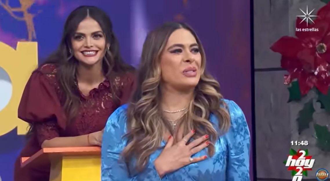 Galilea Montijo hosting Hoy