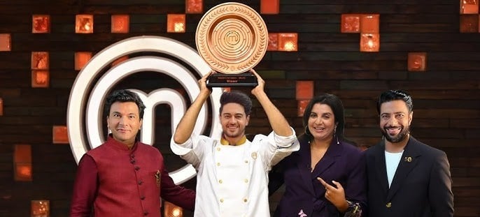 Gaurav Khanna with his trophy