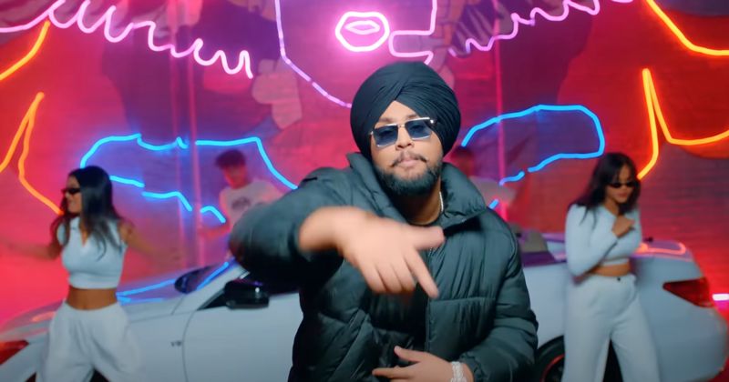 Ghaint Jxtt in a still from the Punjabi song titled 