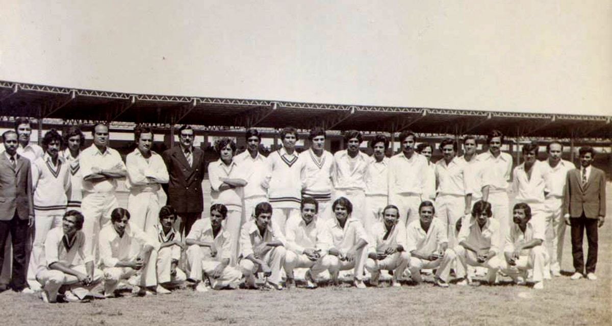 Gundappa Viswanath posing before a match between SBI and a local team