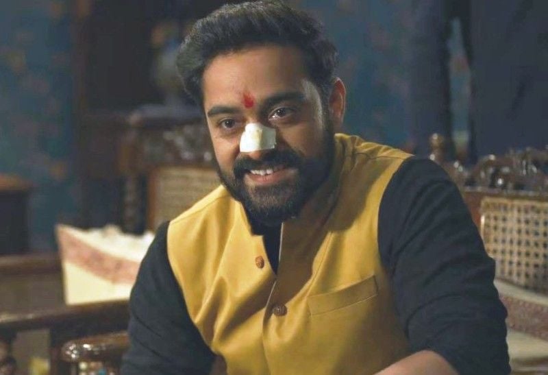 Gyanendra Tripathi as Ravi Sisodiya in a still from the film Raat Akeli Hai