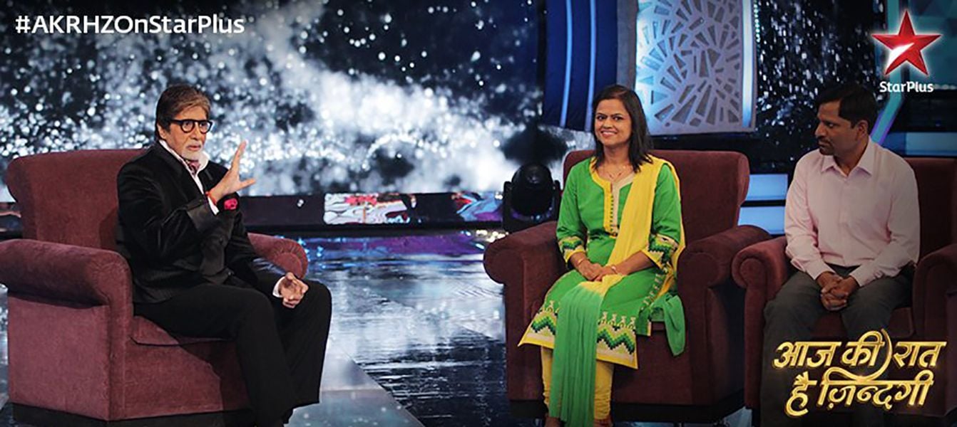 Gyanendra and Monica Purohit in Aaj Ki Raat Hai Zindagi