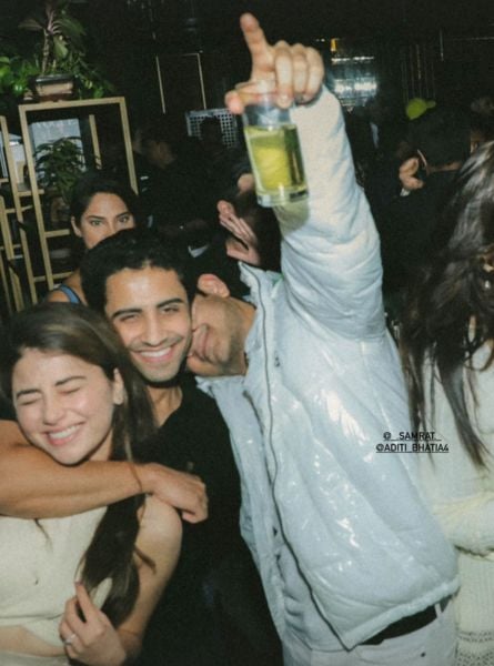 Hardik Zaveri (extreme right) consuming alcohol with his friends at a party