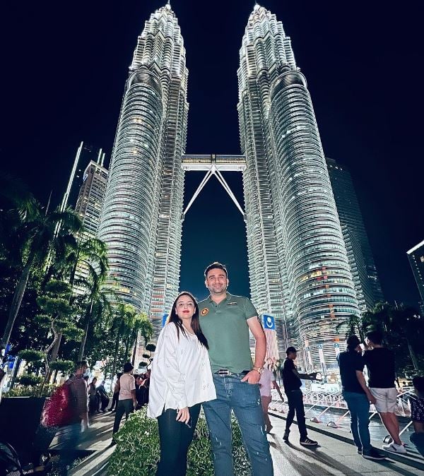 Hareem Shah with Bilal Shah in Kuala Lumpur