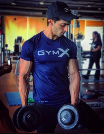 Harman Virk while working out at a gym