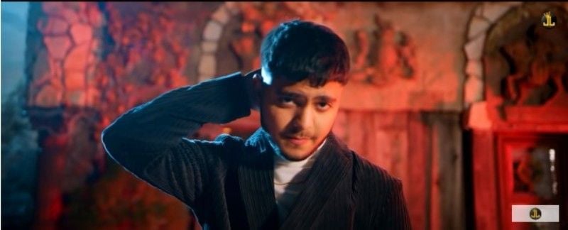 Harnoor in a still from the music album Moonlight (2020) uploaded by the YouTube channel Jatt Life Studios