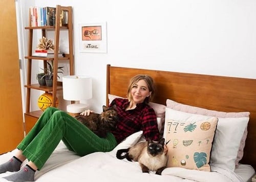 Heidi Gardner with her pet cats