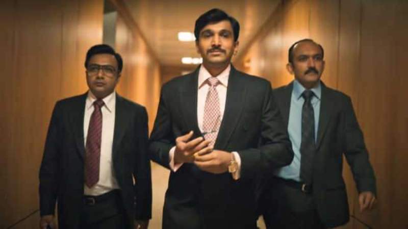 Hemant Kher playing the role of Ashwin Mehta in Scam 1992