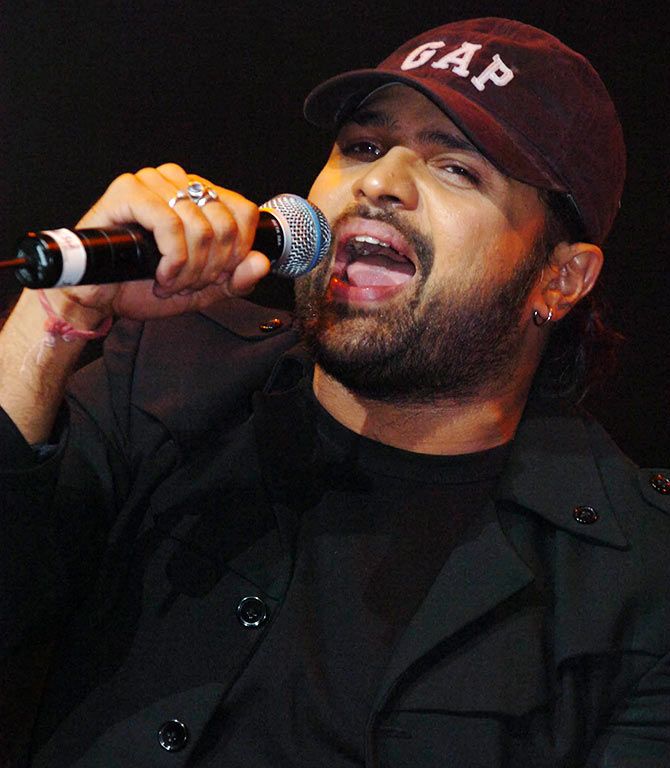 Himesh Reshammiya while singing