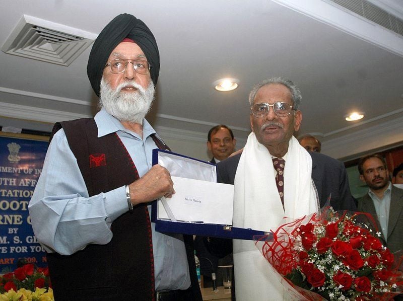 Hussain Ahmed while receiving the felicitation by Minister of Youth Affairs &amp; Sports, Dr. M. S. Gill