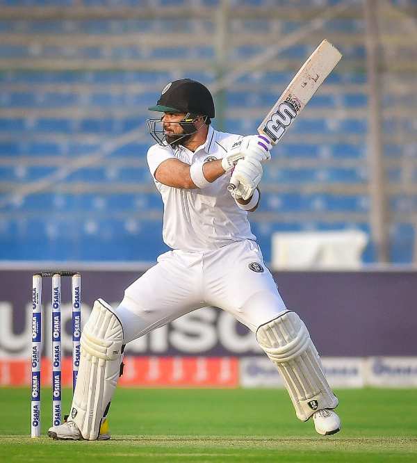 Iftikhar Ahmed playing in Quaid-e-Azam Trophy