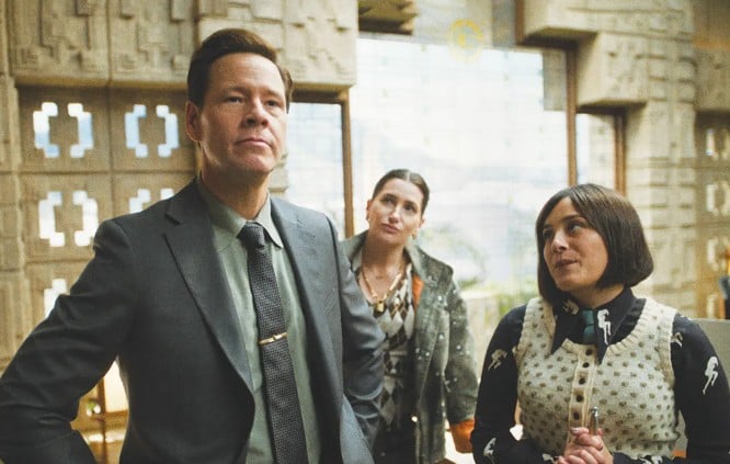 Ike Barinholtz in a still from the television show Running Point (2025)