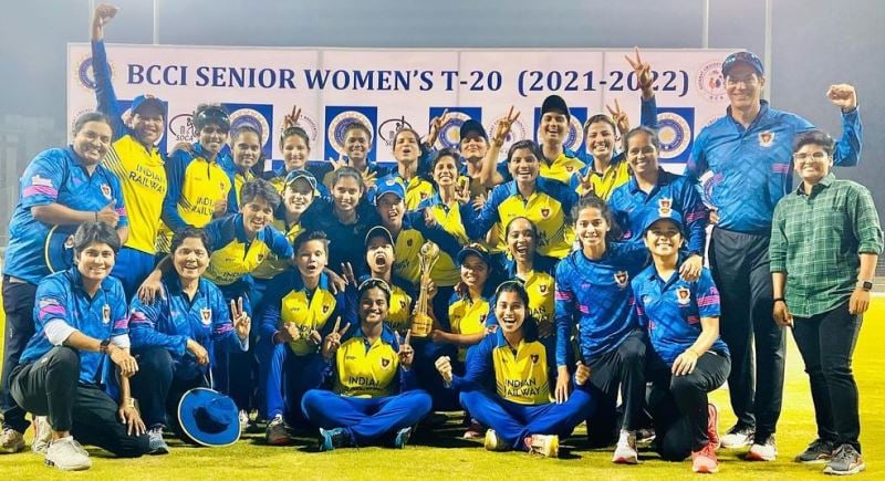 Indian Railways team celebrating their victory in the 2021–2022 Women