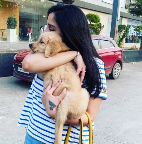 Jagrati Shukla with her pet dog