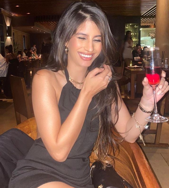 Jasmin Walia during a party
