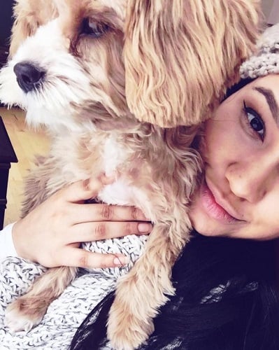 Jasmine Richards with her pet dog