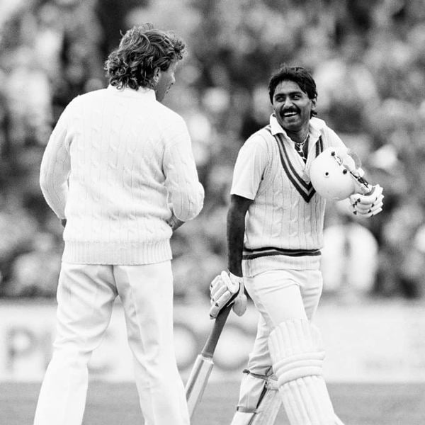 Javed Miandad having a light-hearted exchange with Ian Botham during a test match
