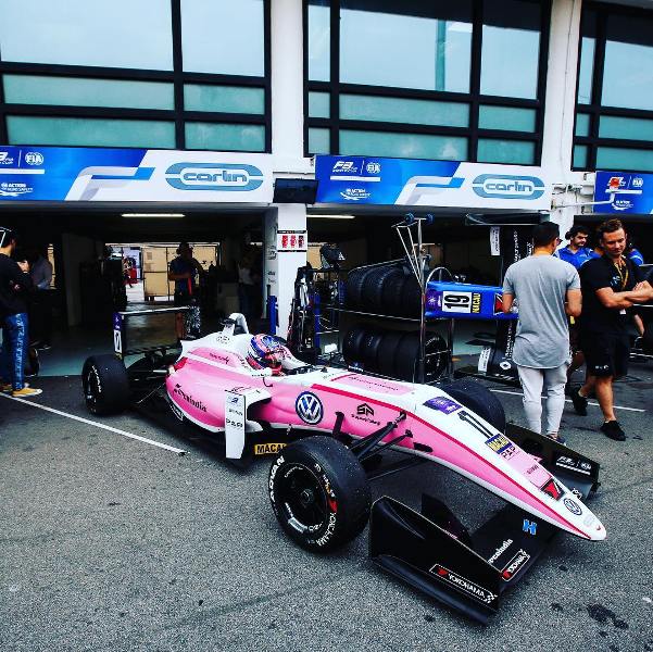 Jehan in his car after completing the race in the 2018 Macau Grand Prix