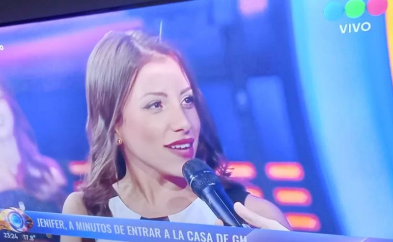 Jenifer Natalí in a still from the 12th season of the Argentine reality TV series titled 