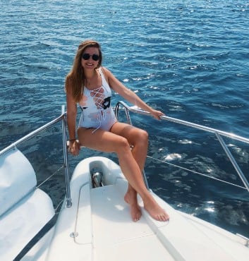 Jessica Davies while on a trip