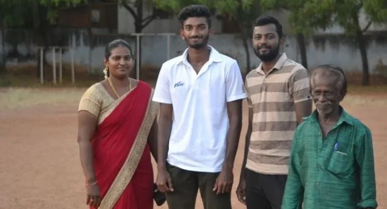 Jeswin Aldrin with his school sports teachers