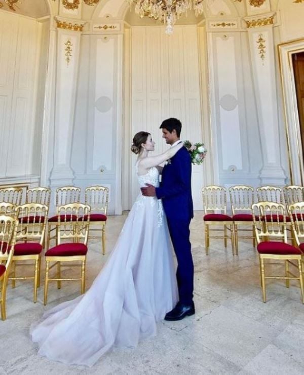 Juli Lbr and Dhruv Rathee