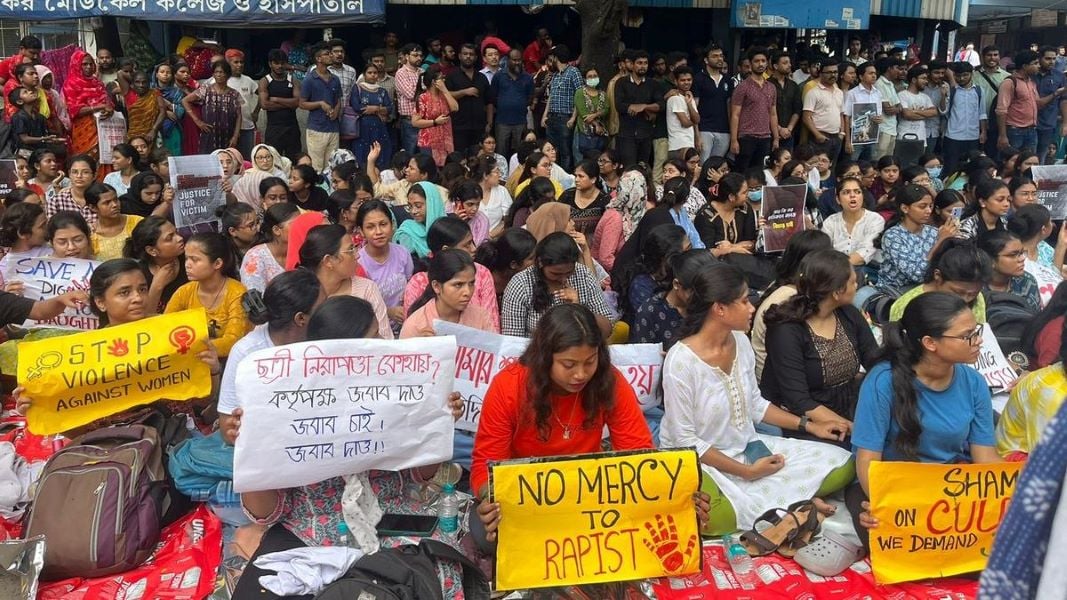 Junior doctors from medical colleges and hospitals protesting at R G Kar Medical College and Hospital in Kolkata