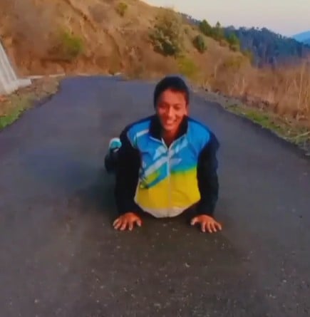 Jyoti Thakur while doing a physical exercise