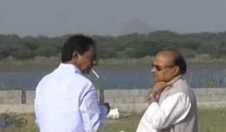 Kalvakuntla Chandrashekar Rao smoking